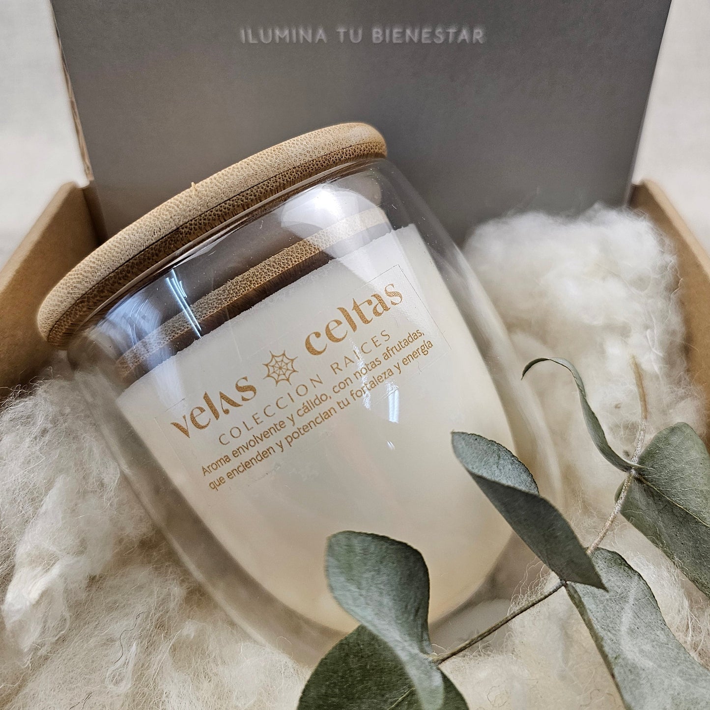 Vela Raíces tapa bambú